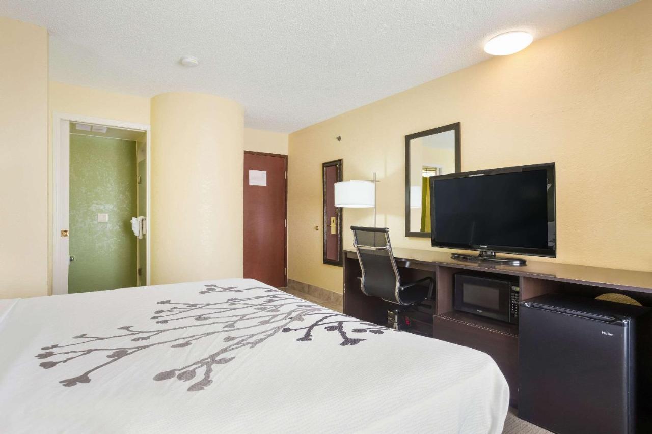 Sleep Inn & Suites Grand Rapids Extérieur photo